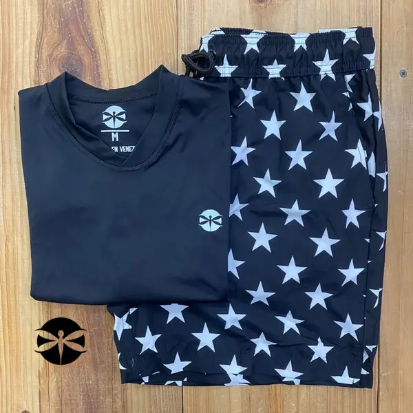 Conjunto Caballeros (Playera UV + Short) · Negro Estrellas