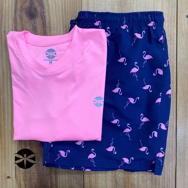 Conjunto Caballeros (Playera UV + Short) · Rosa Flamingo Azul